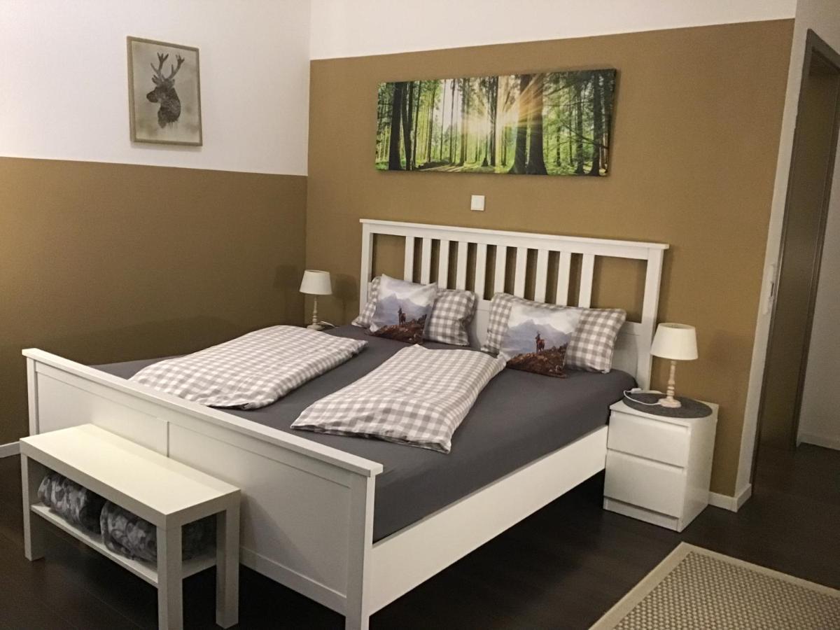 Private Zimmervermietung "Appartement Rosi" Reisbach Eksteriør billede